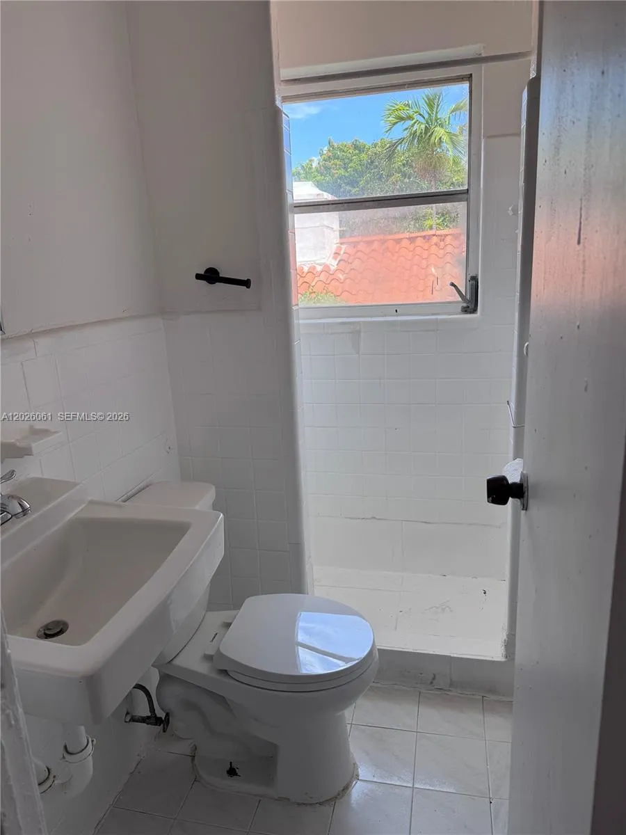 825 Alton Road # 8, Miami Beach FL 33139