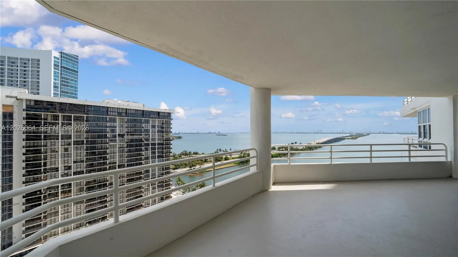 555 NE 34th St # 1402, Miami FL 33137