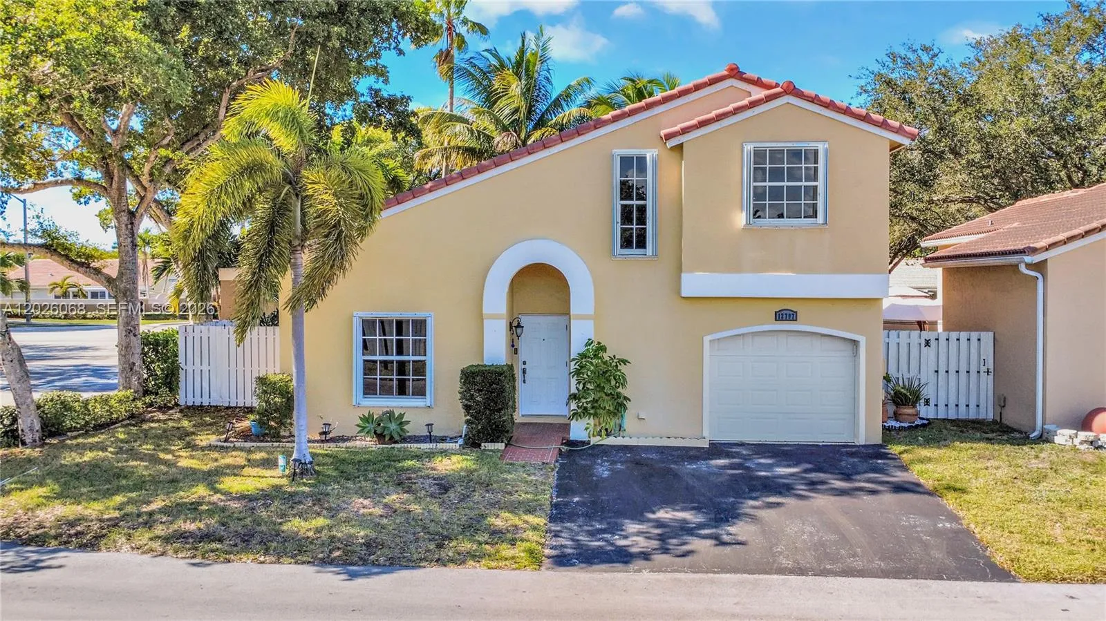 12797 NW 13th St, Sunrise FL 33323