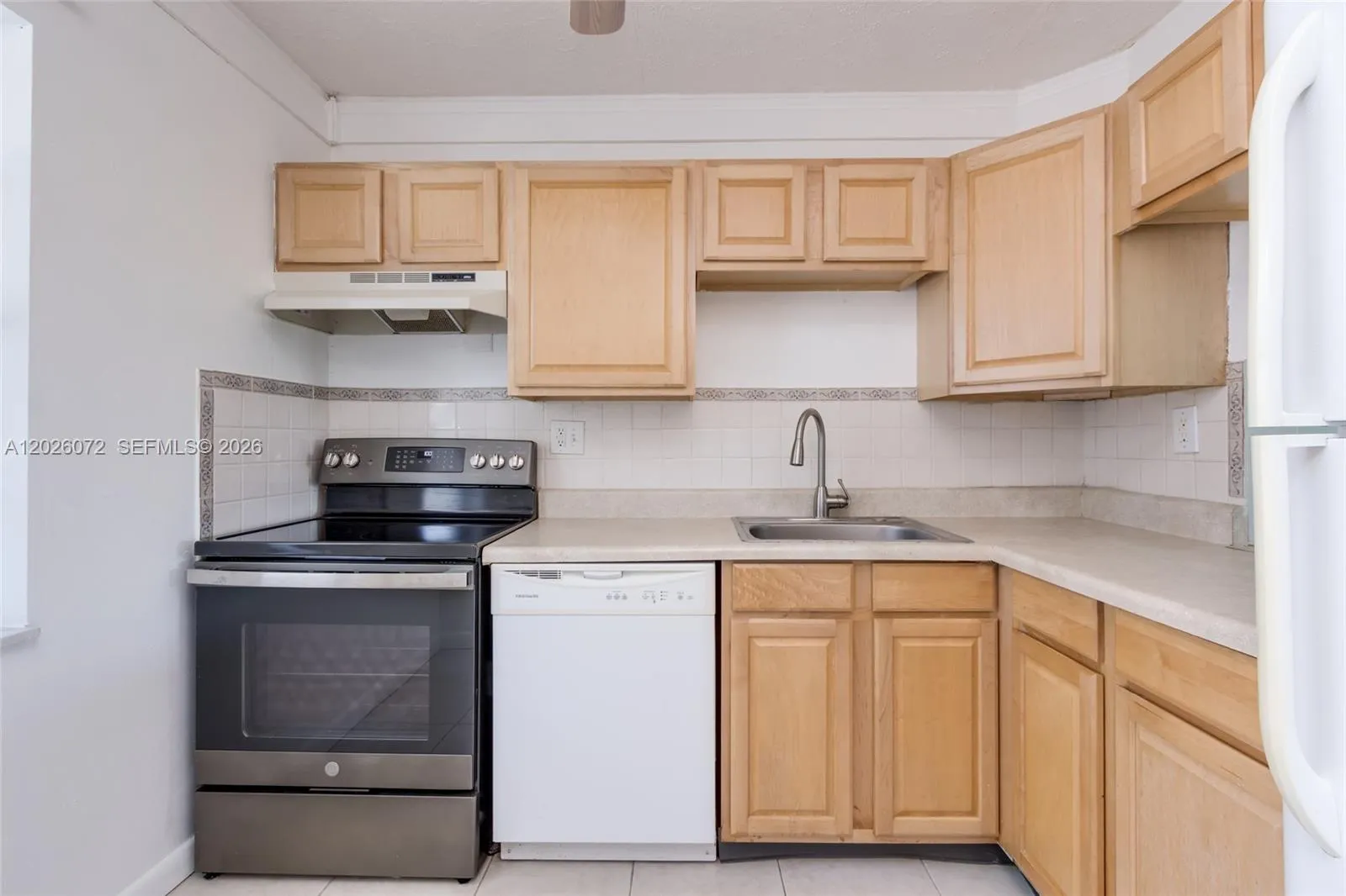 7887 Golf Cir Dr # 106, Margate FL 33063