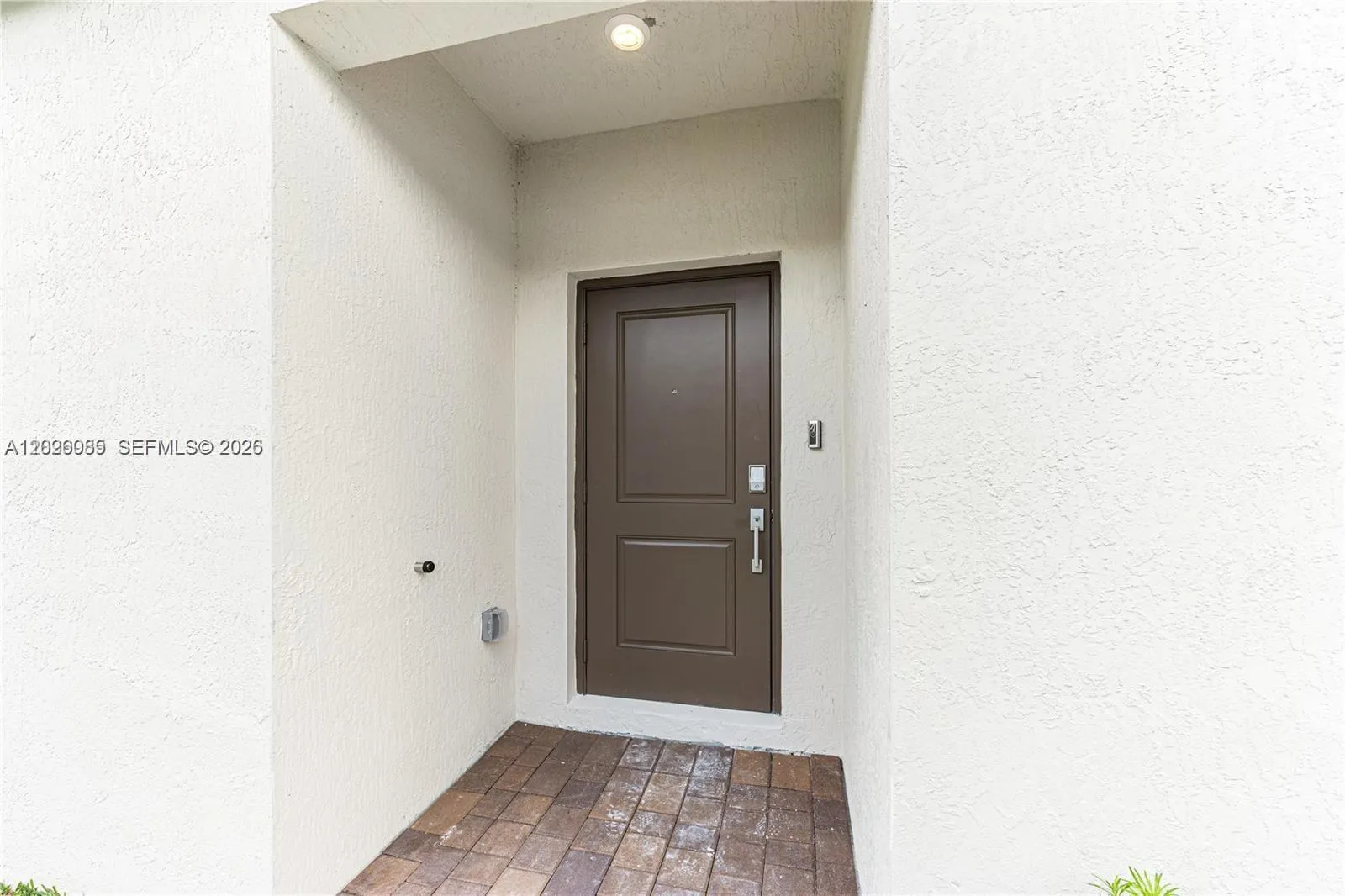 2209 SE 30th St # 2, Homestead FL 33035