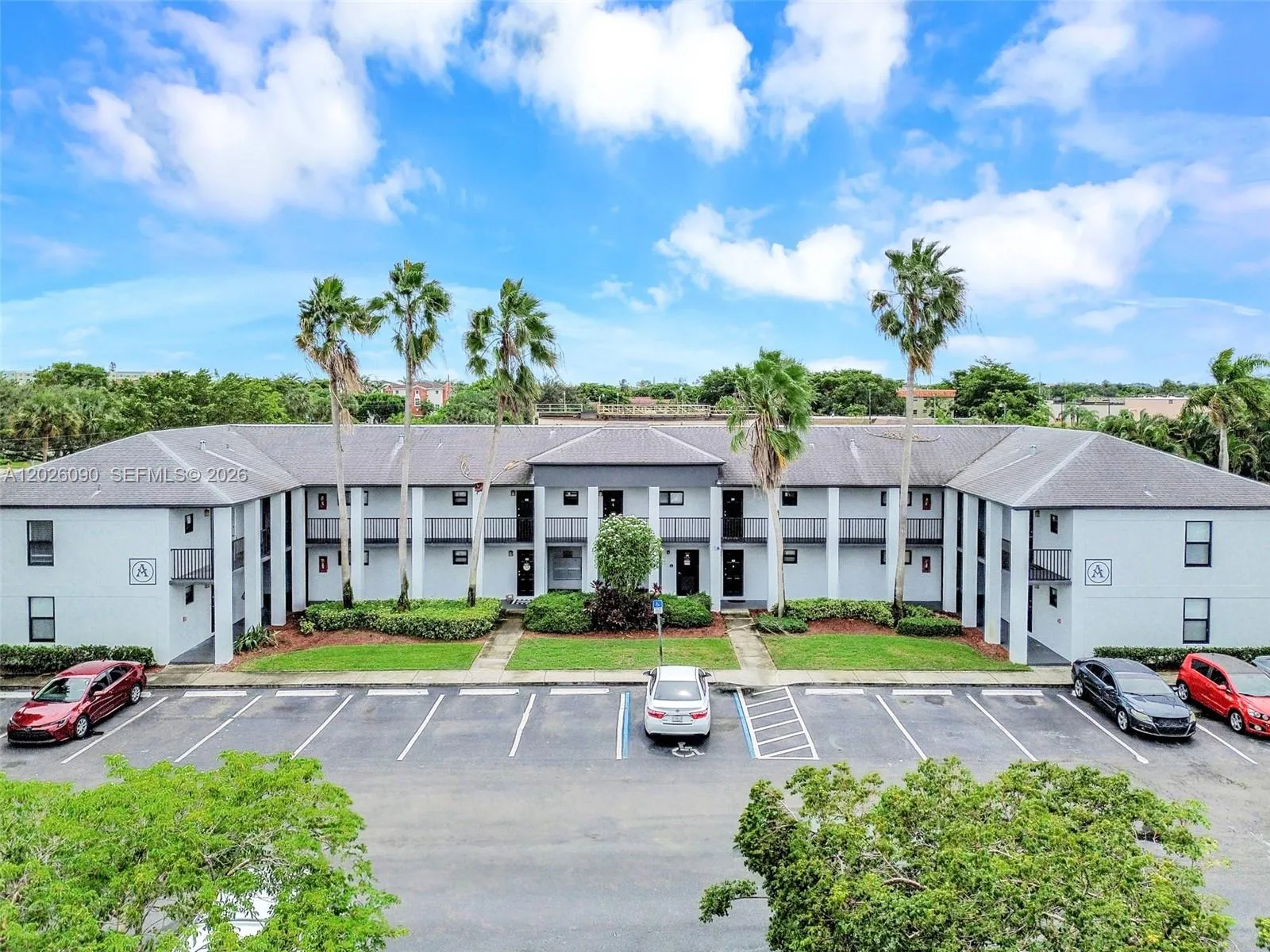 7550 Stirling Rd # B202, Davie FL 33024