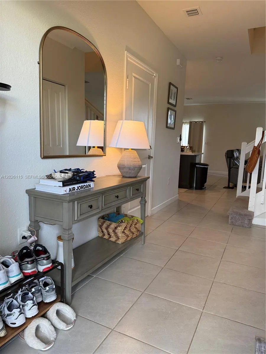 10273 SW 231st Ln, Miami FL 33190