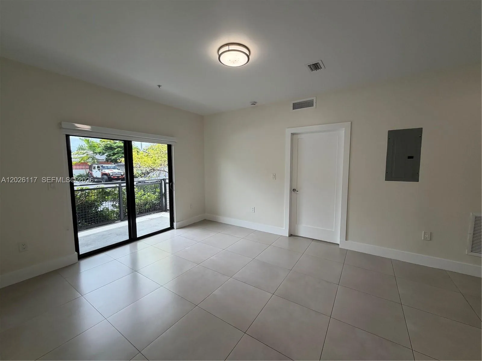 2425 NW 24th Ave # 103, Miami FL 33142
