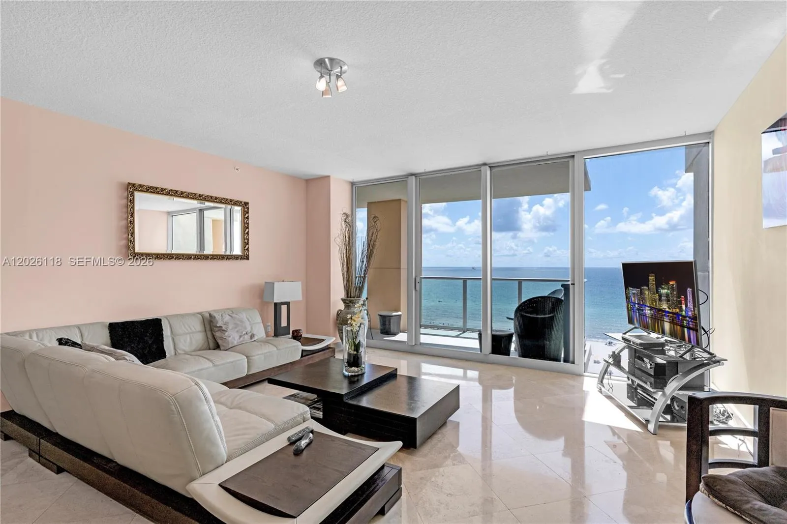 1455 Ocean Dr # 1106, Miami Beach FL 33139