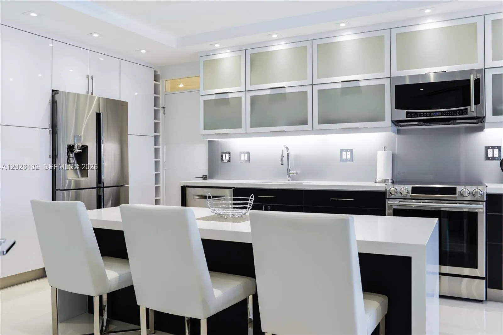 1950 S Ocean Dr # 9N, Hallandale Beach FL 33009