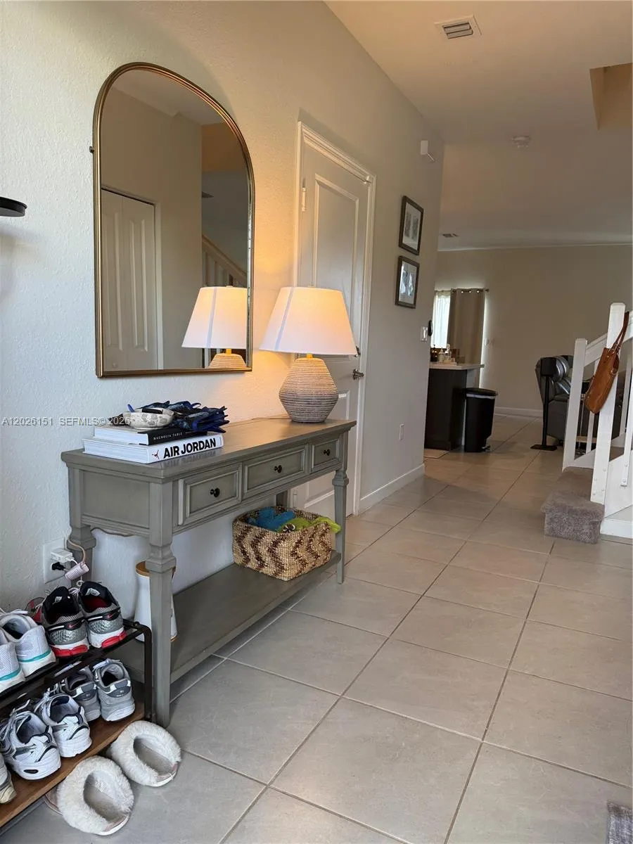 10273 SW 231st Ln, Miami FL 33190