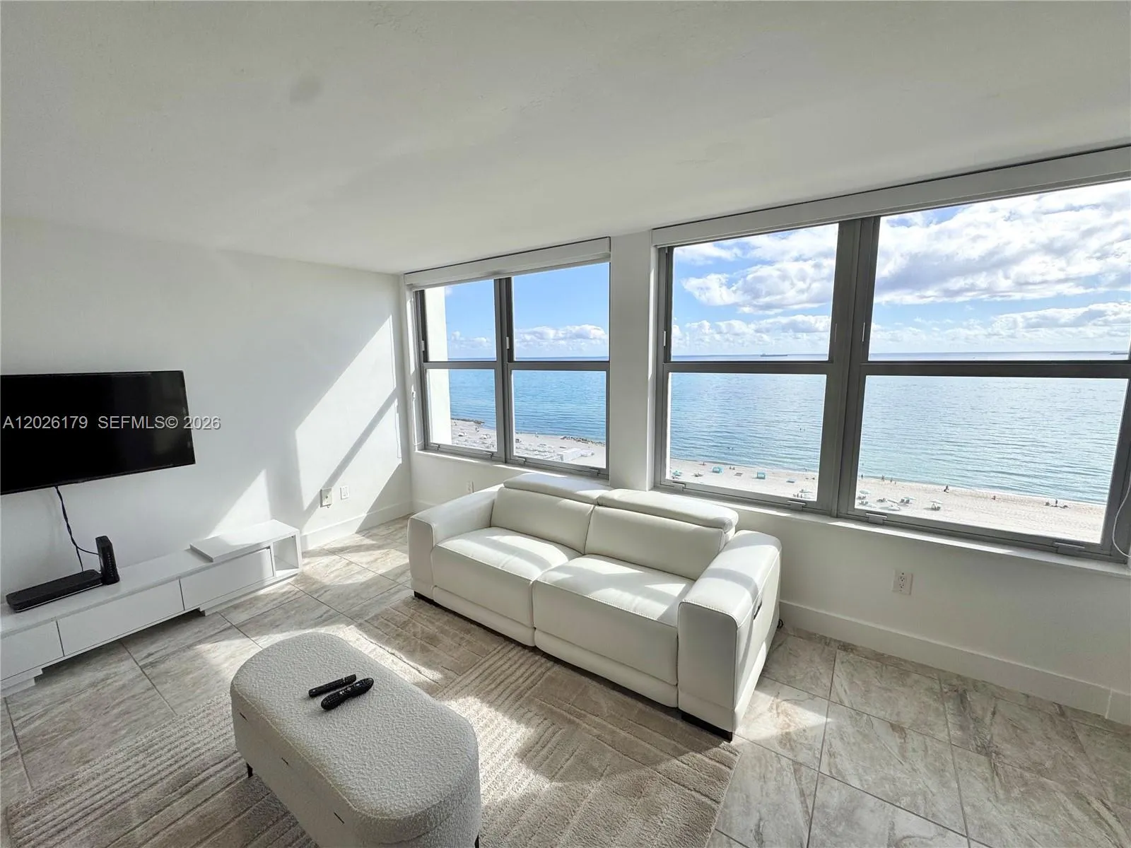 2899 Collins Ave # 1433, Miami Beach FL 33140