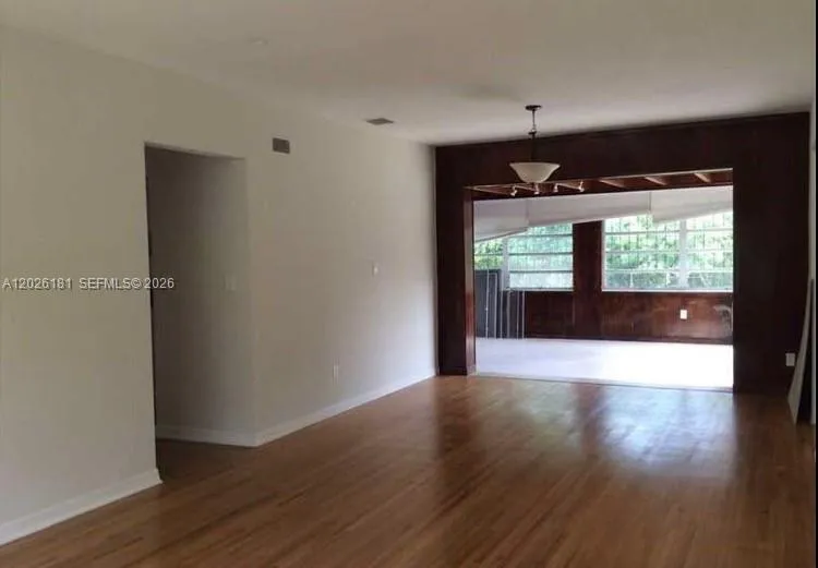 730 NE 139 ST, North Miami FL 33161