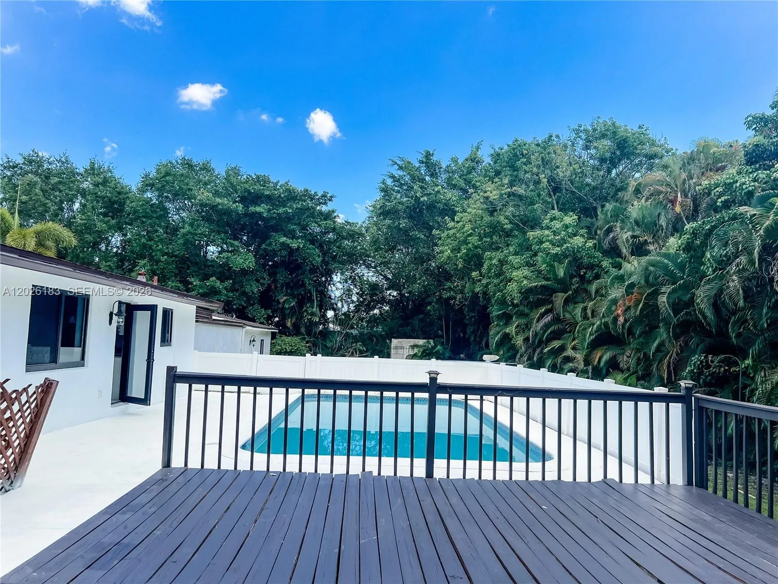 12200 NW 20th Ct, Plantation FL 33323