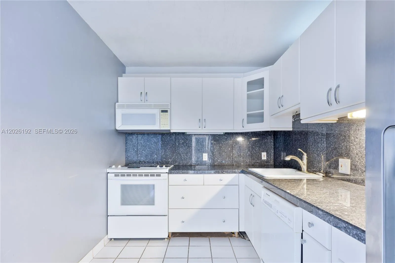 20379 W Country Club Dr # 2636, Aventura FL 33180