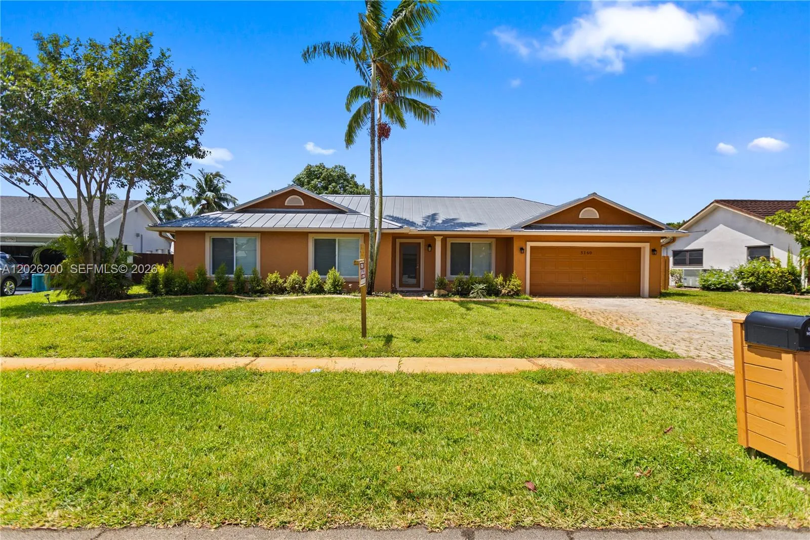 5160 SW 18th Ct, Plantation FL 33317