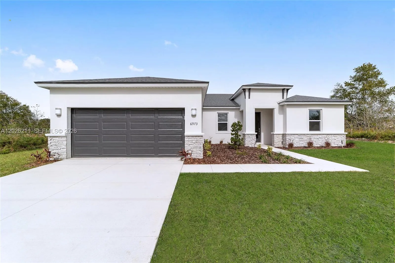 950 Bartram Ave SW, Palm Bay FL 32908