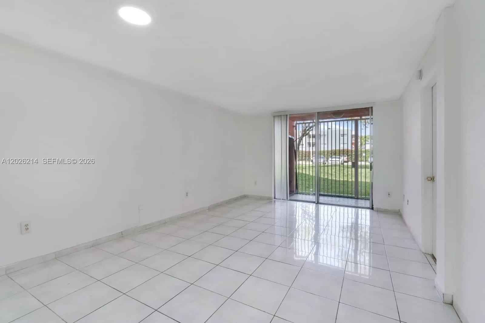 19729 SW 114th Ave # 150, Miami FL 33157