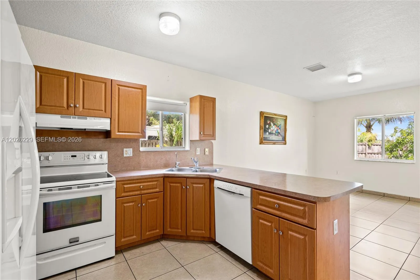 716 SE 12th Ter, Homestead FL 33033