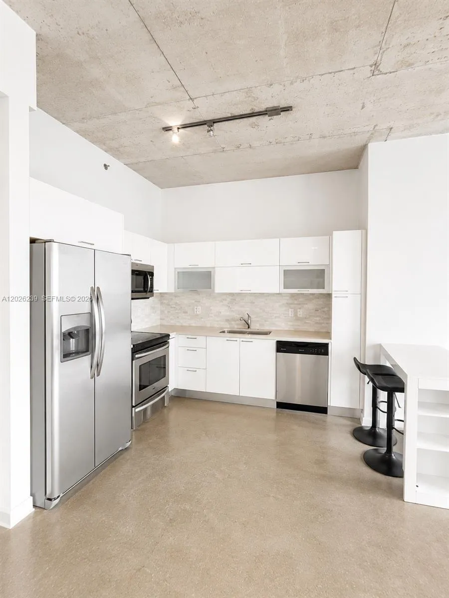 133 NE 2nd Ave # 2311, Miami FL 33132