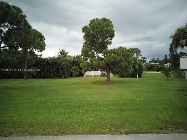 7883 Breakwater Ct  7883, Bokeelia FL 33922