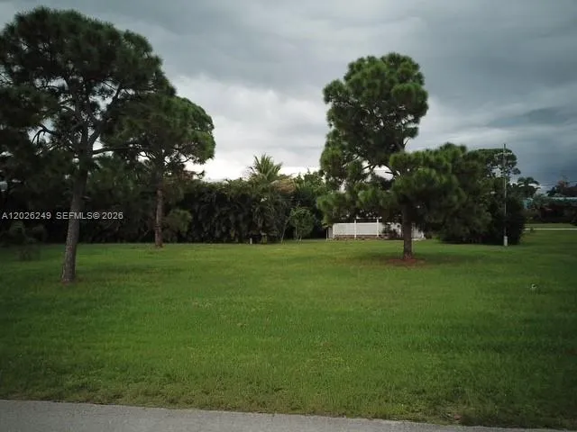 7883 Breakwater Ct  7883, Bokeelia FL 33922