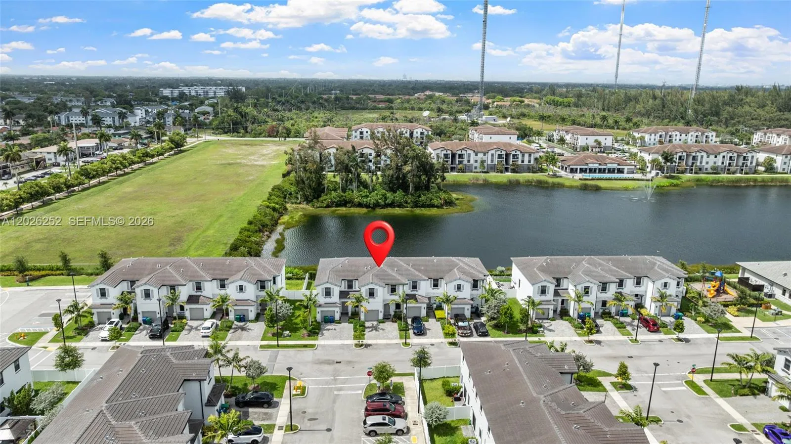 577 NW 204th St, Miami Gardens FL 33169