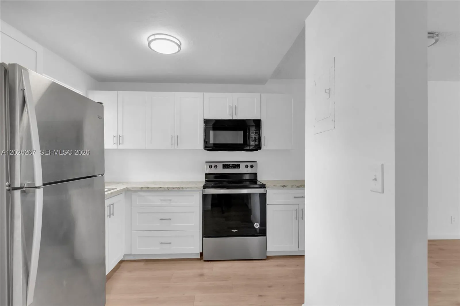 9601 Sunrise Lakes Blvd # 106, Sunrise FL 33322