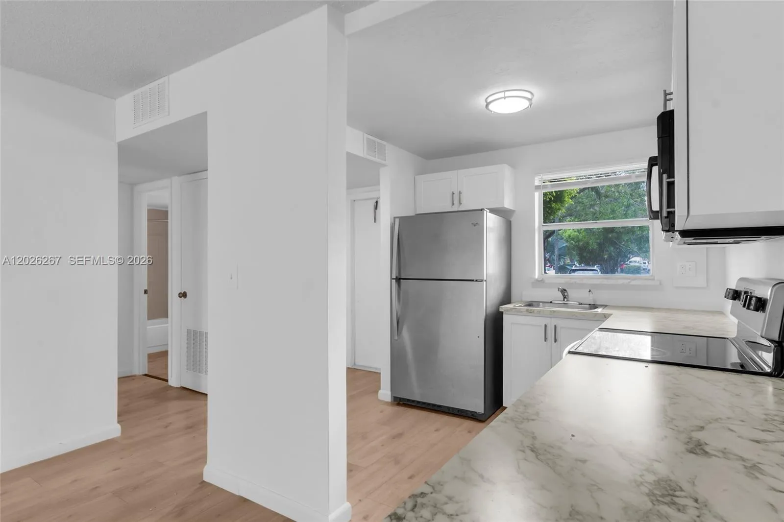 9601 Sunrise Lakes Blvd # 106, Sunrise FL 33322