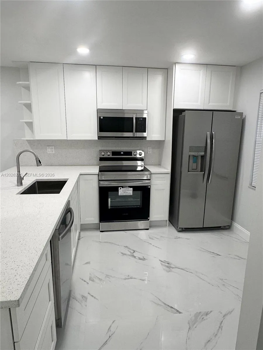 10630 NW 1st St # 10630, Pembroke Pines FL 33026