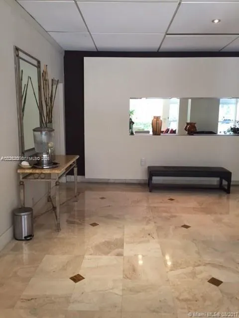 150 SE 25 RD # 15F, Miami FL 33129
