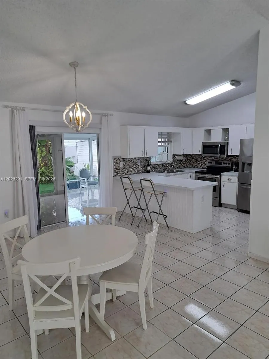 15050 SW 63rd St # 0, Miami FL 33193