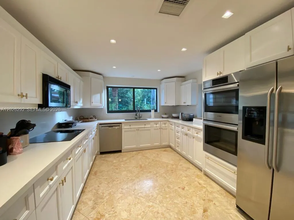 1443 W 21st St, Miami Beach FL 33140