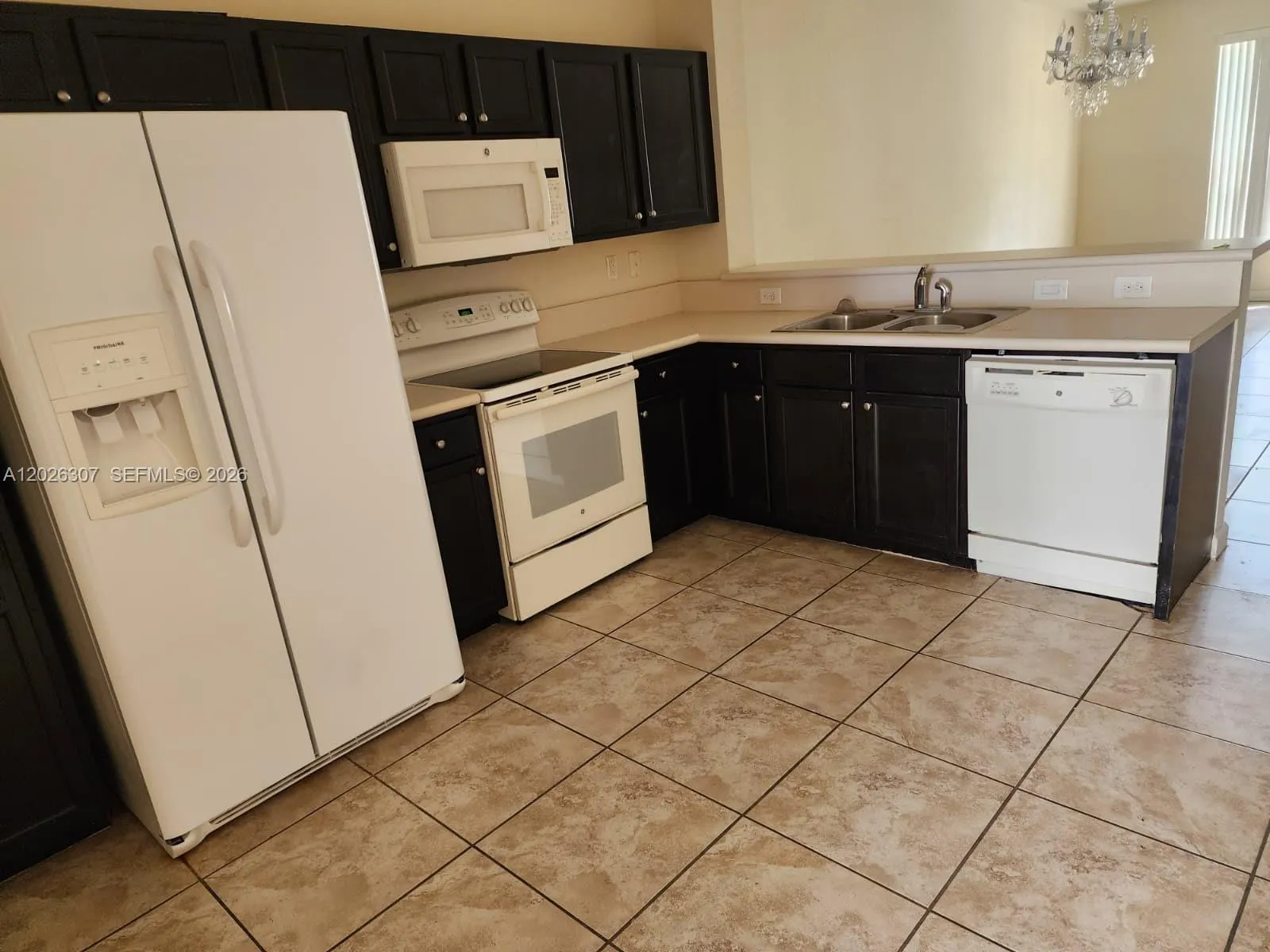 17009 SW 94th Ter, Miami FL 33196