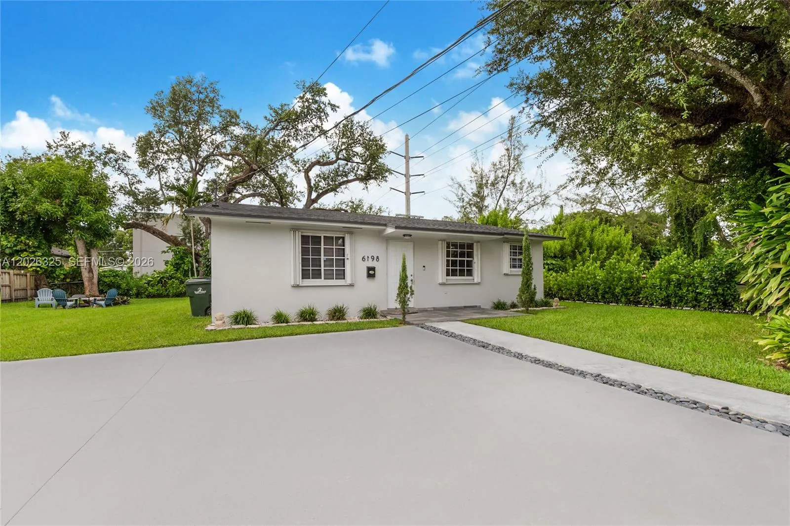 6198 SW 63rd St, South Miami FL 33143