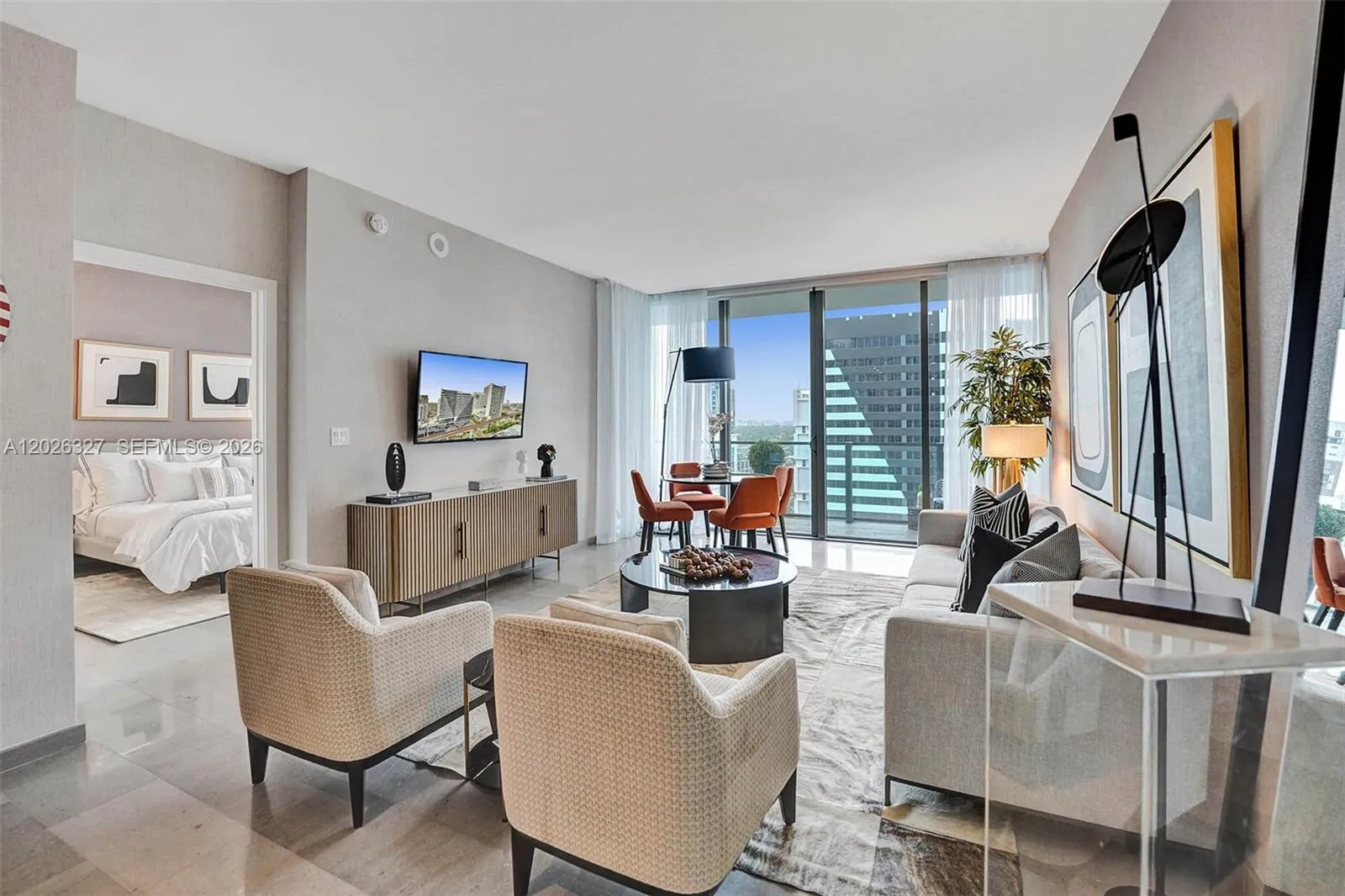 88 SW 7th St # 1408, Miami FL 33130