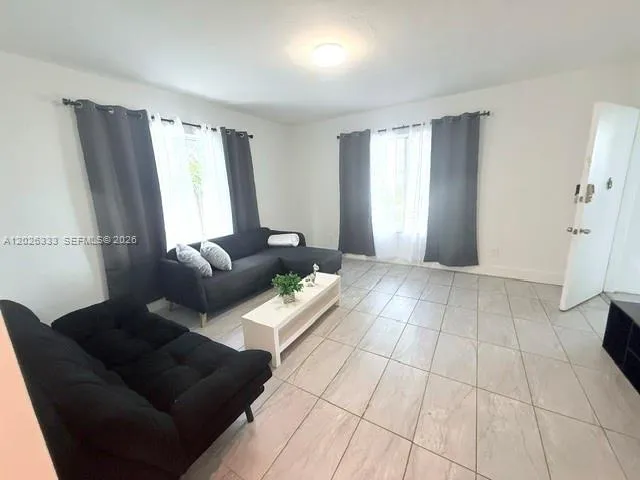 7610 Dickens Ave # 2, Miami Beach FL 33141