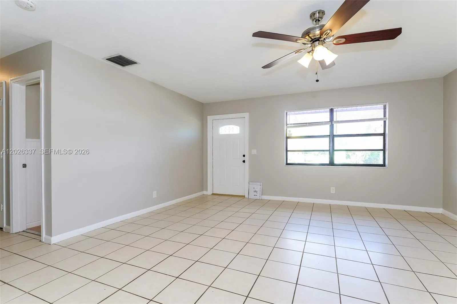 1389 Meadowbrook Dr, West Palm Beach FL 33417