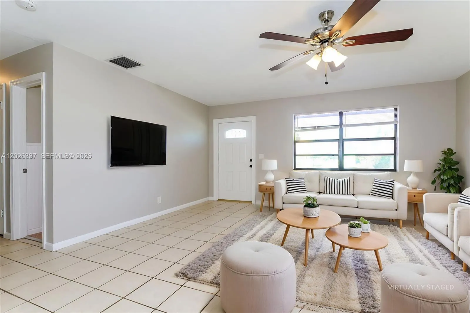 1389 Meadowbrook Dr, West Palm Beach FL 33417