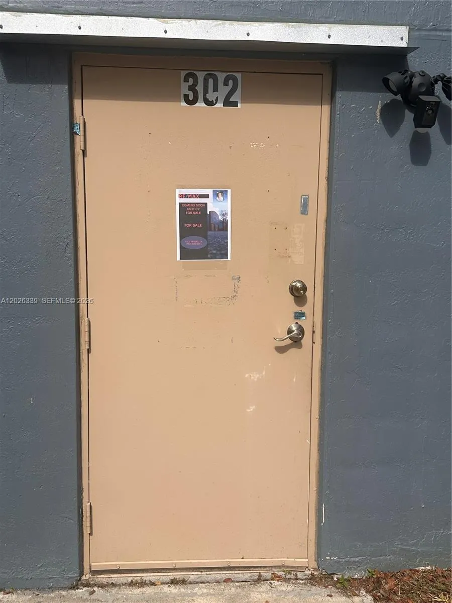 20200 NW 2nd Ave # C2, Miami Gardens FL 33169