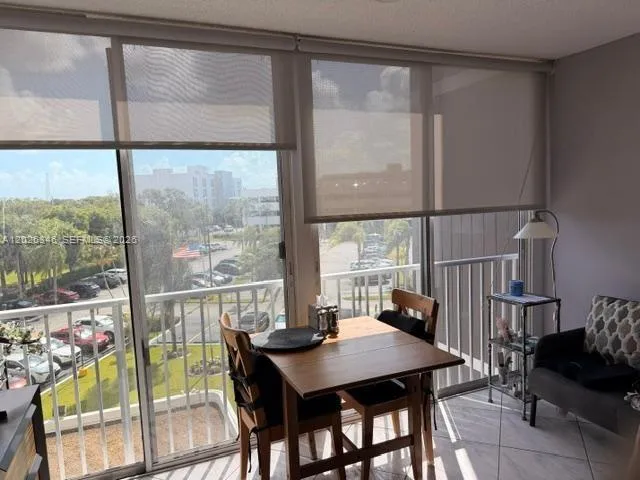 3850 Washington St # 409, Hollywood FL 33021