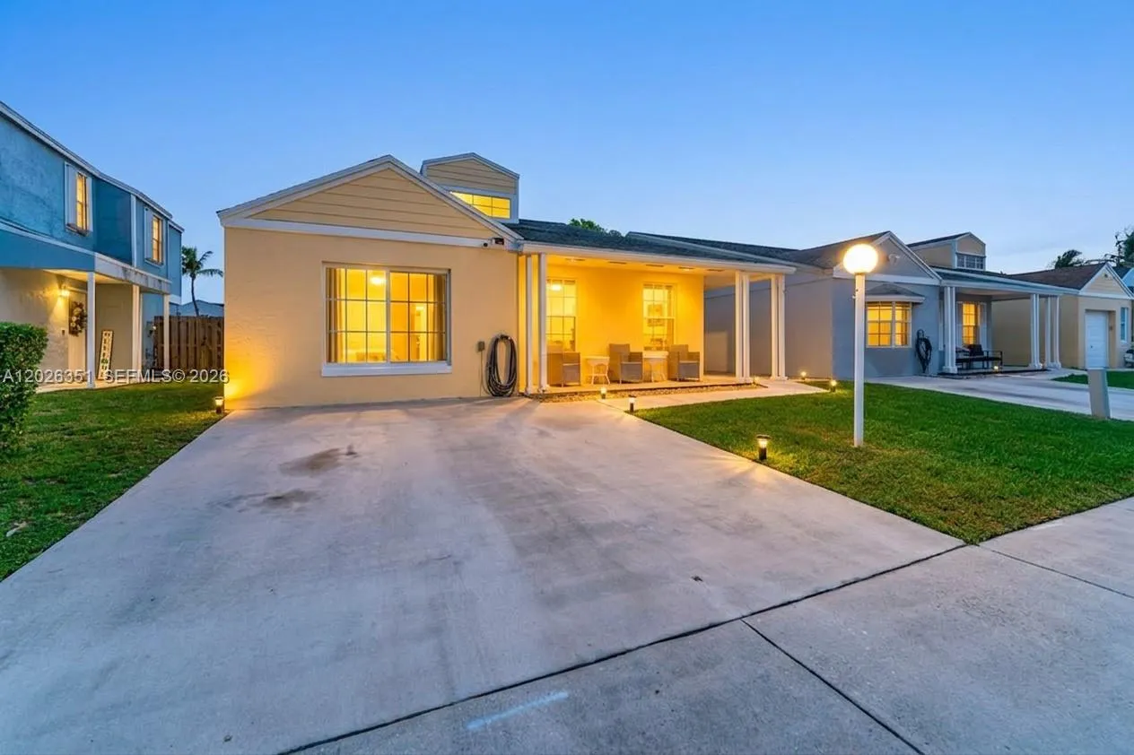 3 bedroom 2 bath for sale at 14475 SW 127th Ct, Miami FL 33186