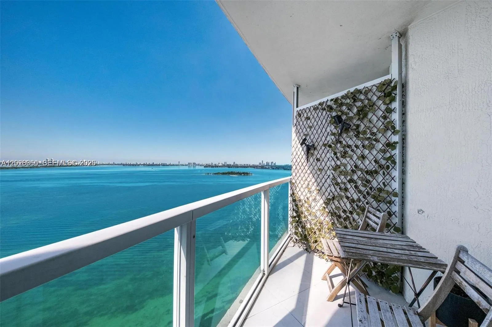 665 NE 25th St # 1805, Miami FL 33137