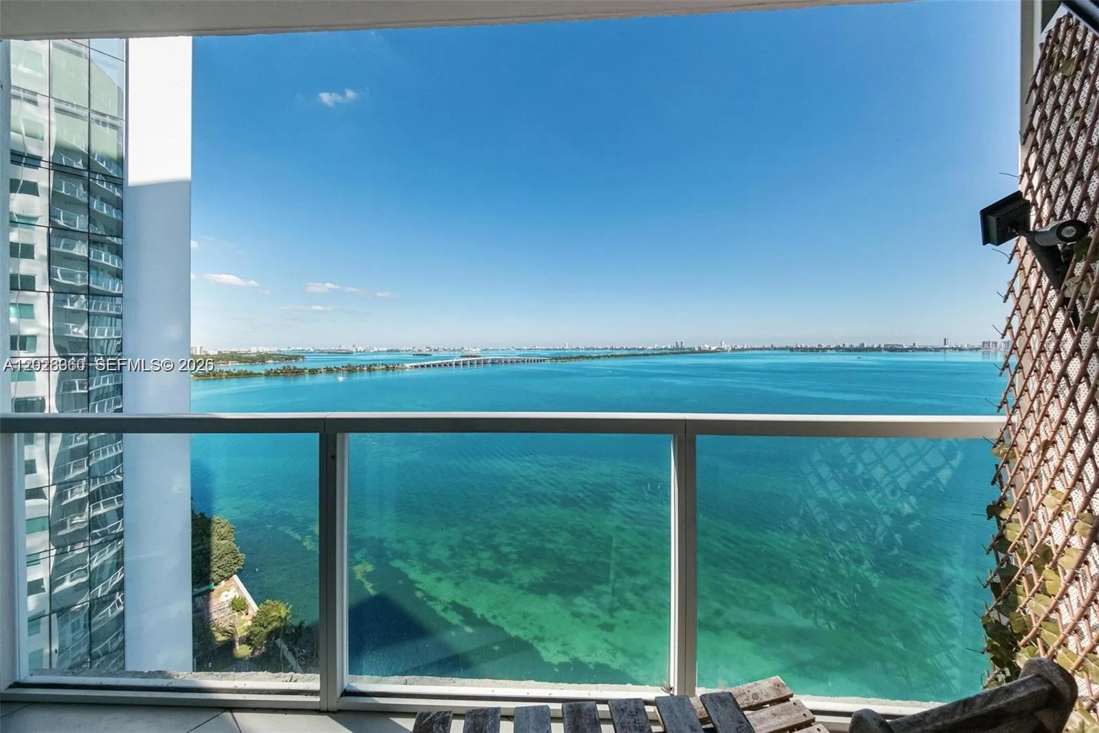 665 NE 25th St # 1805, Miami FL 33137