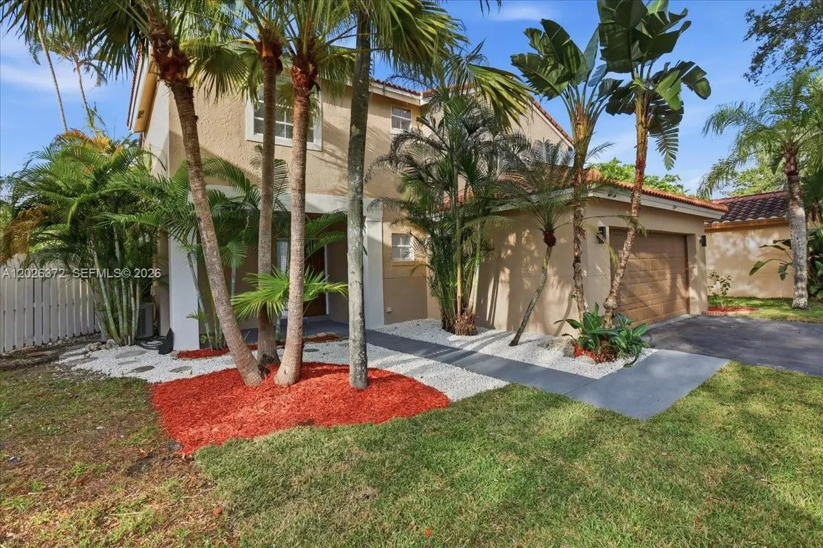 13209 NW 12th Ct, Sunrise FL 33323
