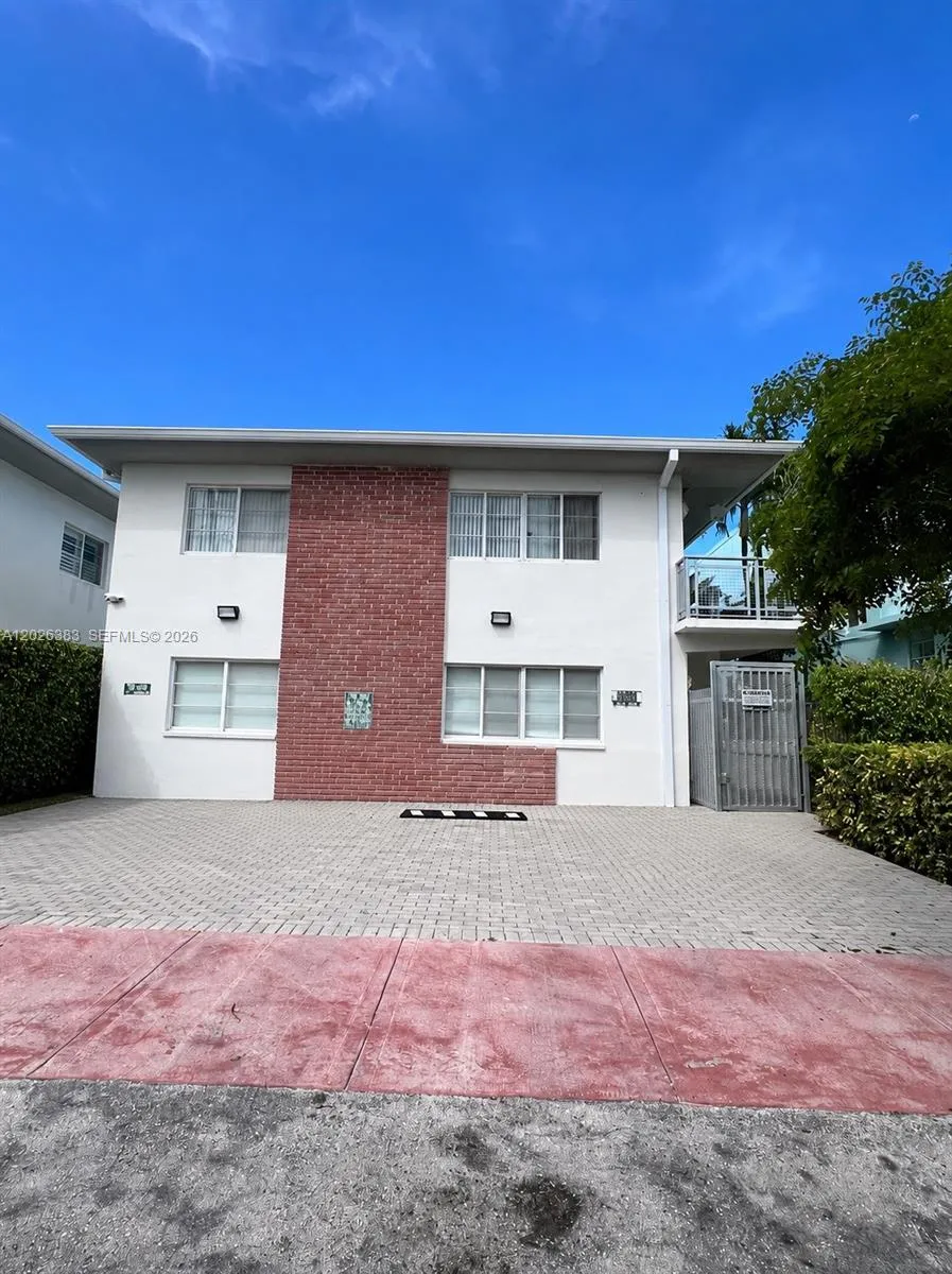 6905 Bay Dr # 13, Miami Beach FL 33141