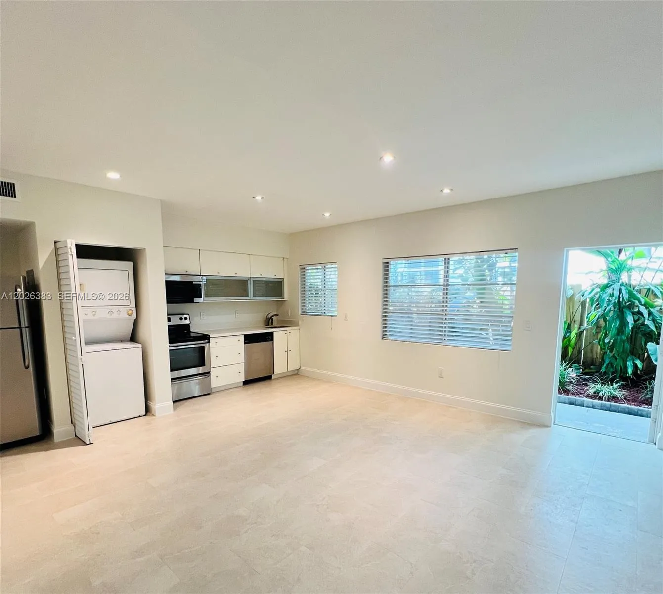 6905 Bay Dr # 13, Miami Beach FL 33141