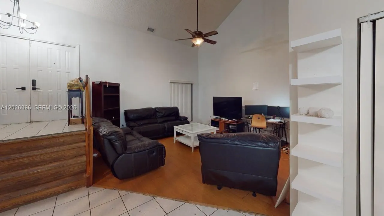 3 bedroom 2 bath for sale at 15552 SW 54th Ter, Miami FL 33185