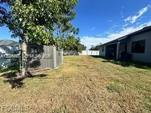 209 SE 26th Ter, Cape Coral FL 33904