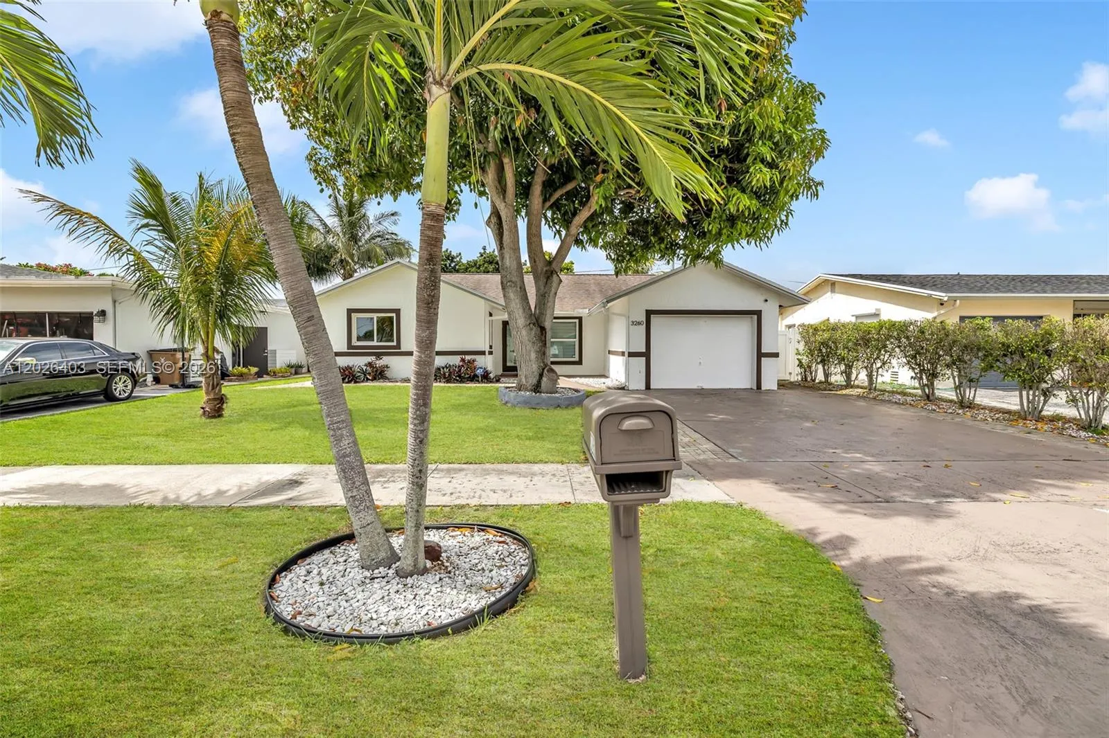 3260 SW 2nd Ct, Deerfield Beach FL 33442