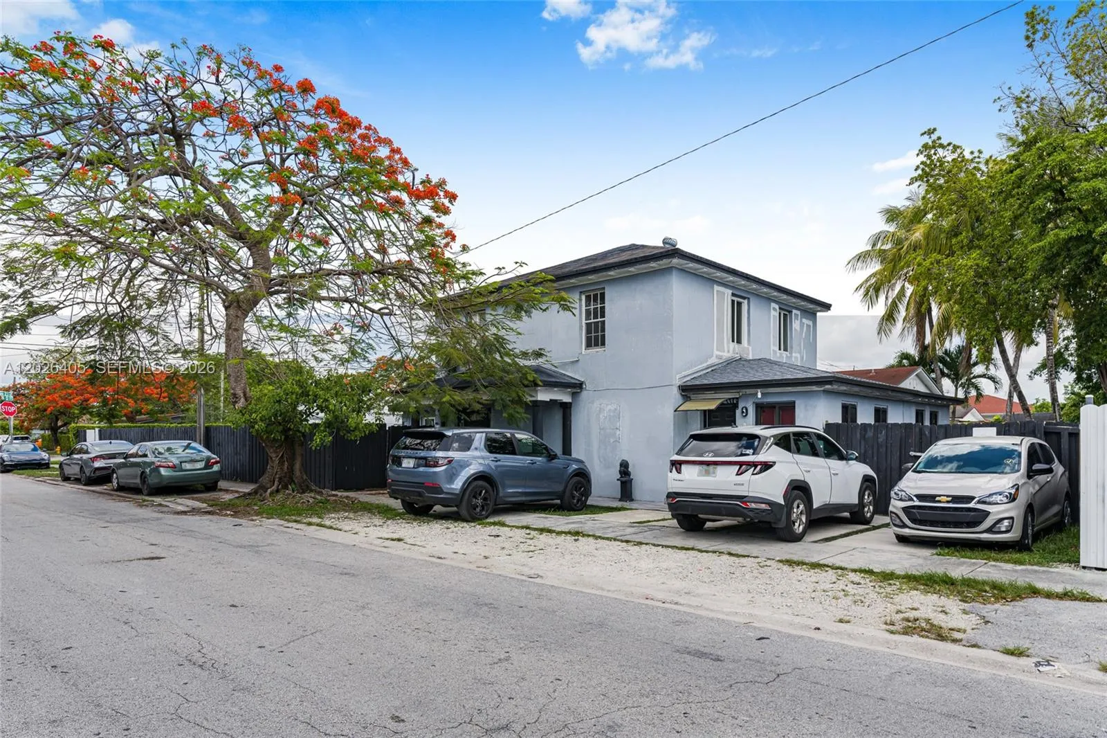 2275 NW 30th St, Miami FL 33142