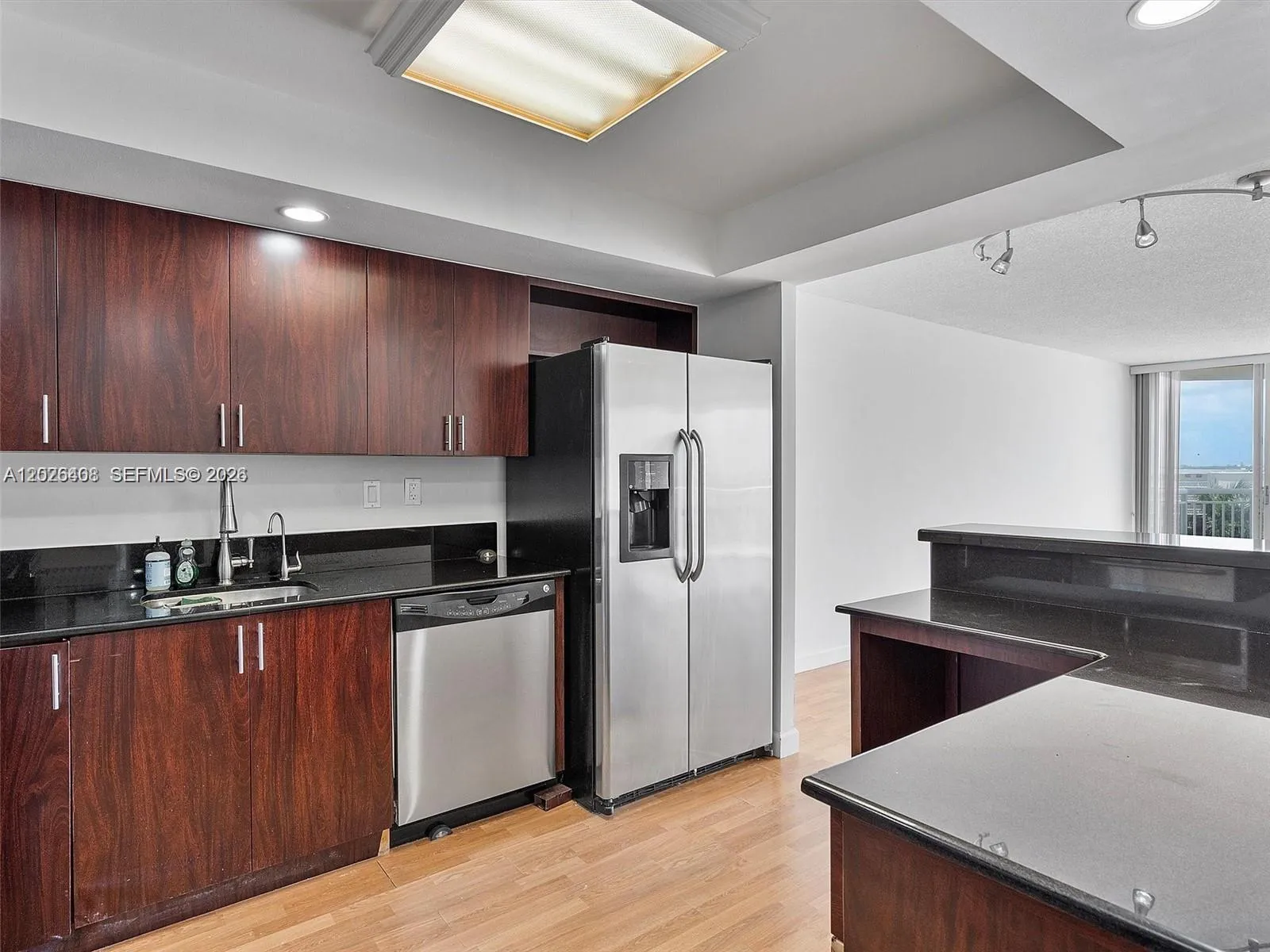 18021 Biscayne Blvd # 603, Aventura FL 33160