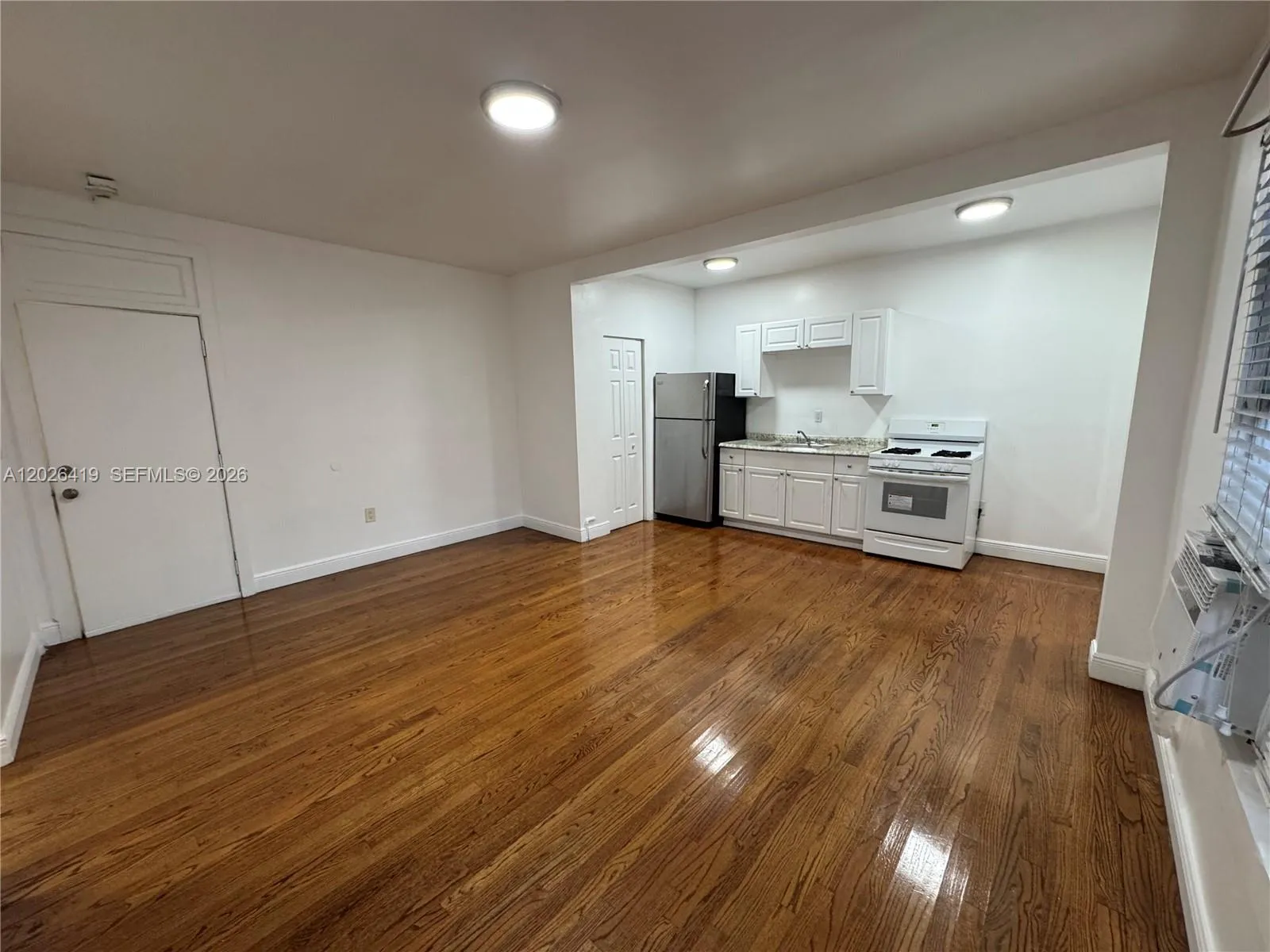 177 NE 50th St # 4, Miami FL 33137