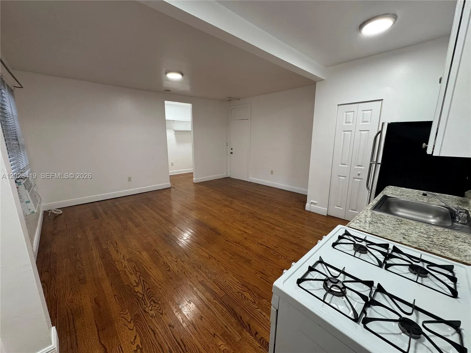 177 NE 50th St # 4, Miami FL 33137